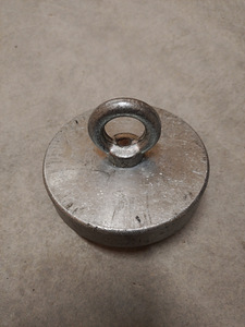 Otsimismagnet, кatkestus 800 kg juures (1 foto / 5)