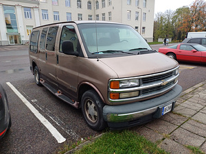 Chevrolet chevy van 1500 (2 foto / 9)