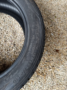 225/50 r17 hakkapeliitta R2 lamellid (2 foto / 3)