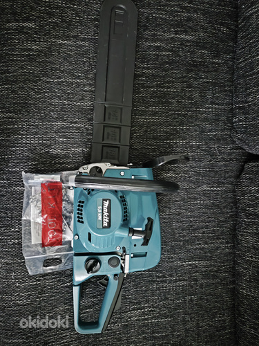 Бензопила MAKITA EA5000P45E