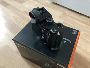 Sony A7III (nagu uus, garantii 1a.) (2 foto / 2)