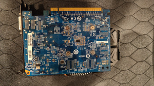 Videokaart GIGABYTE GeForce GT 750 OC [GV-N750OC-2GI] (4 foto / 4)