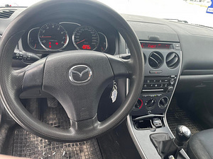 Mazda 6 1.8 88kw 2006 (8 foto / 11)