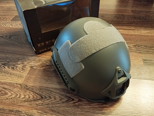 Airsoft HELMET (3 фото из 3)