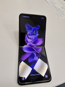 Samsung Z Flip3 256GB (2 foto / 3)
