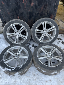 Продам диски VOLVO (1 фото из 5)
