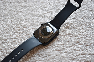 Apple Watch 7 45mm GPS (3 foto / 4)
