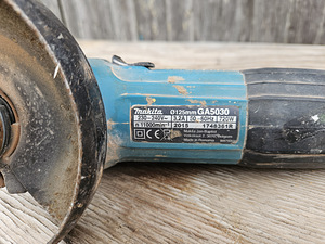 Makita GA5050 nurklihvija / relakas (3 foto / 3)