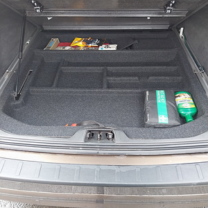 M: Volvo v70 2.0 100kw D3 momentum (11 foto / 14)
