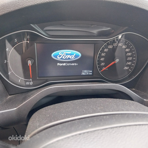 Ford S-max Titanium 2.2 147 кВт. 7-мест (фото #13)
