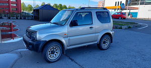 Suzuki Jimny (1 фото из 12)