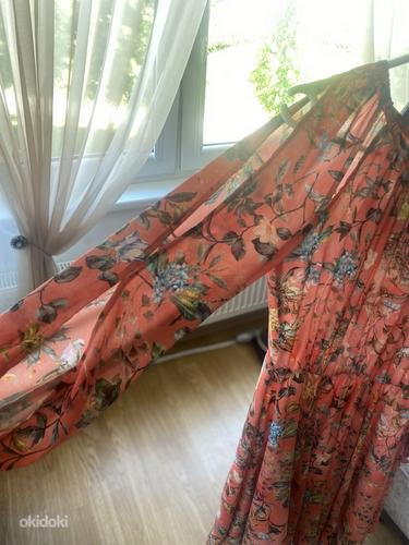 Очень красивое летнее платье Denim Dream с цветочным рисунком размер S (фото #2)