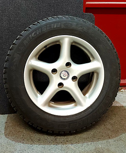Литые диски 195/65 R15 шины Michelin (1 фото из 8)