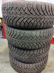 205/60 R16 talverehvid (6 foto / 7)
