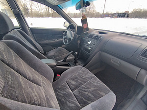 Mitsubishi Galant Elegance (10 foto / 15)