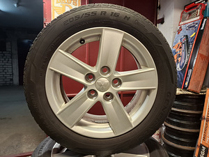 R16 205/55 Mitsubishi Volvo Nissan 5x114.3 (1 foto / 8)