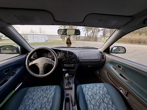 Mitsubishi Colt GLX 1.6 (9 foto / 14)