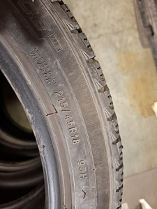 R18 215/45 (3 foto / 6)