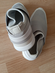 Новые Calvin Klein, 39 (3 фото из 3)