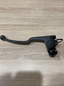 Yamaha Yzf 750 (1 foto / 2)