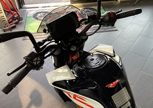 KTM Duke Glass tuuleklaas (4 foto / 4)