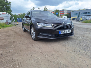 Skoda superb (2 foto / 12)