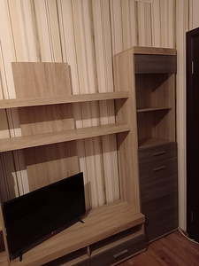 Kapp-sektsioon koos tv alusega (3 foto / 5)