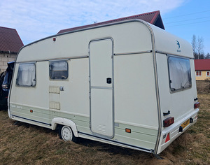 Ratastel maja Rapide 440 (10 foto / 10)