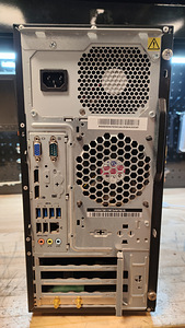 Lenovo ThinkStation P310 i7 6700 + 32GB RAM + SSD 256GB (3 foto / 6)
