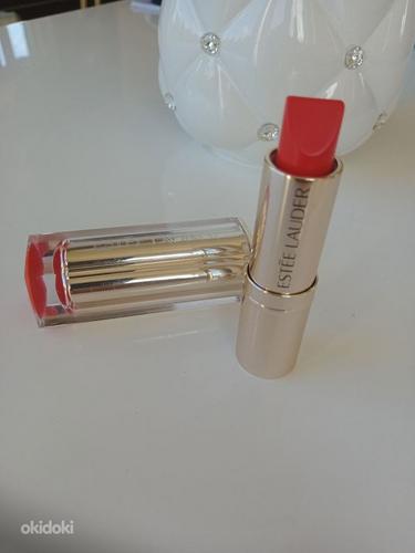 Eeste Lauder lipstick (фото #1)
