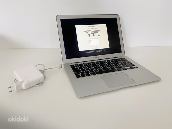 Apple MacBook Air A1466 (foto #2)