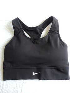 Nike sp. rinnahoidja M