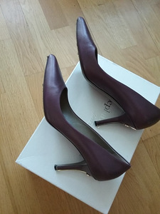 Lilla kingad Versace kollektsiooni lillad kingad (3 foto / 5)