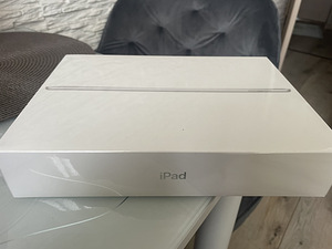 Продам Apple iPad 10 (1 фото из 1)