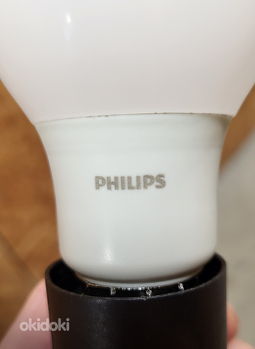 Philips 8 Вт, лампа с патроном (фото #3)