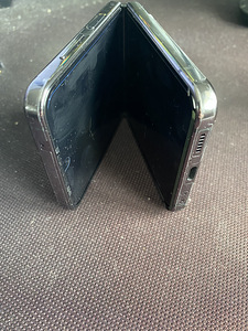Samsung flip 4 256 (4 foto / 4)