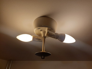 Laelamp lastetuppa (3 foto / 3)
