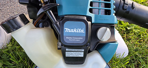 Lehepuhur Makita BHX2501 (2 foto / 4)