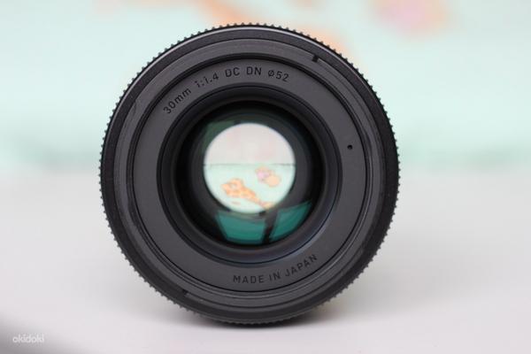 Sigma 30mm f/1.4 DC DN Contemporary Lens (Micro 4/3) (foto #1)