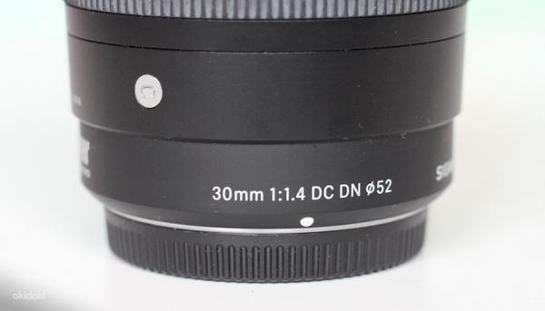 Объектив sigma 30mm f/1.4 DC DN (Micro 4/3) (фото #3)