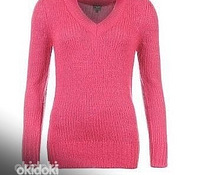 Новый женский свитер размера S.
