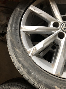 215/45r16 (2 foto / 2)
