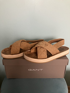 Сандалии GANT размер 36 (1 фото из 2)