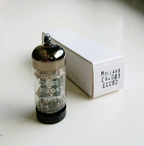 Mullard CV4003 (M8136 / ECC82 / 12AU7 military grade) tube (1 foto / 5)