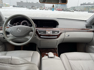 Mercedes-Benz S 350 (9 foto / 15)