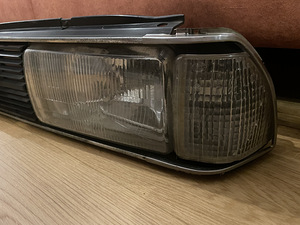 Audi 100 C2 esituled ja võre (3 foto / 7)