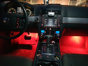 Vw Touareg 3.0d (5 foto / 5)