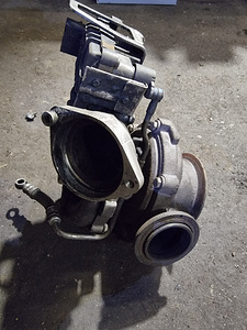 Turbokompressor BMW 530d 170kw e60 e61 jaoks (4 foto / 5)