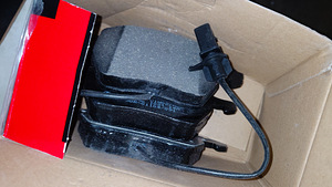 Uued piduriklotsid ABE C1W027ABE (Audi A4 B8 / VW B6 / B7) (2 foto / 4)