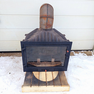 Каминная вставка (1 фото из 7)